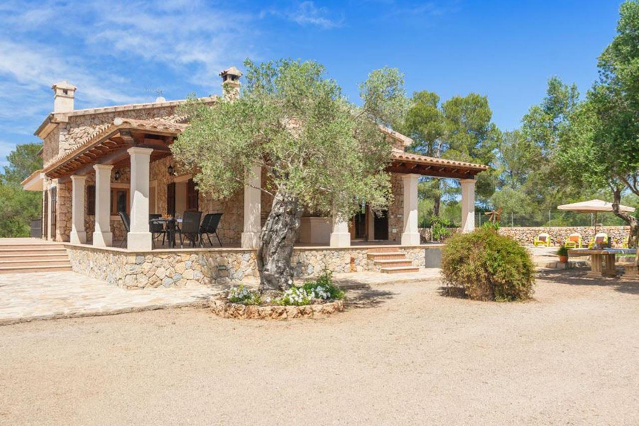 ฟิงกา อิซาเบล แอนด์ กีเยร์โม Villa ซีเนว ภายนอก รูปภาพ