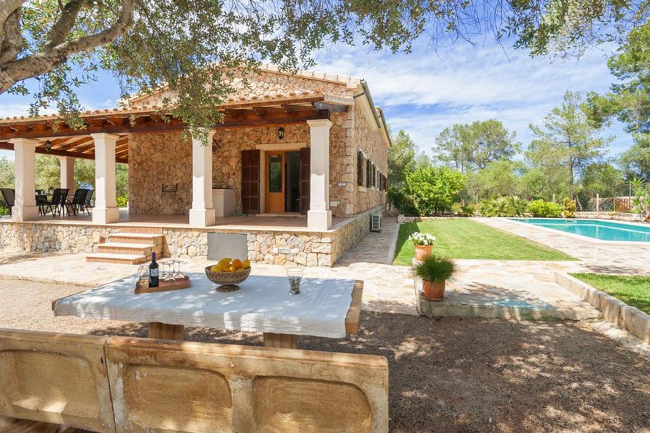 ฟิงกา อิซาเบล แอนด์ กีเยร์โม Villa ซีเนว ภายนอก รูปภาพ